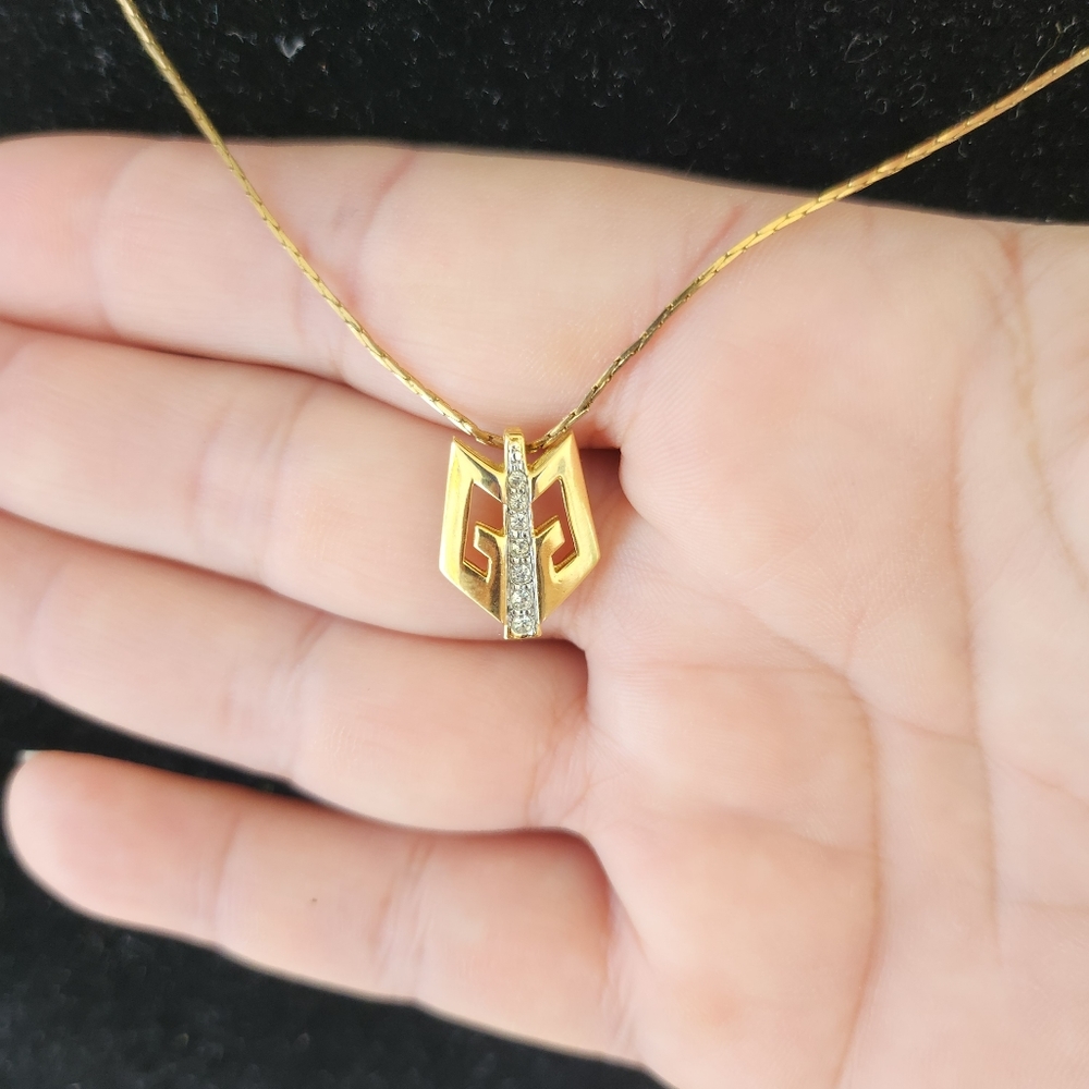 Givenchy gold necklace - Picture 3 of 8